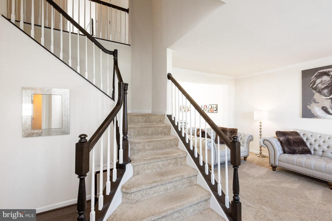 16035 Crossed Talons Road Woodbridge, VA 22193 - Photo 3 of 35 Interior General