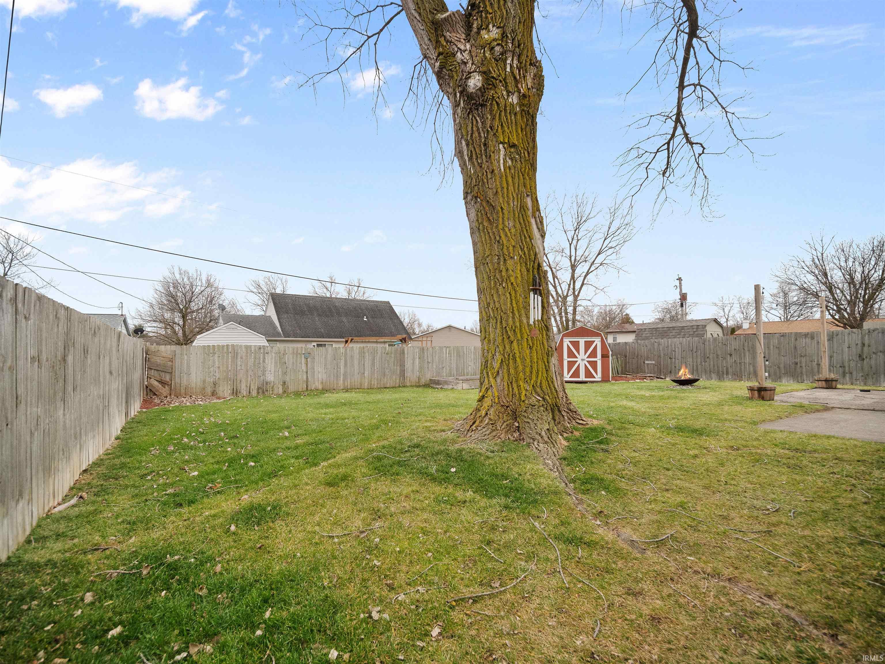 1206 Springbrook Road Fort Wayne, IN 46825 - Photo 4 of 26 Gallery Image 4