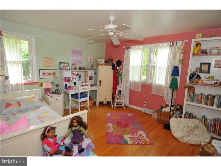 1104 Greenhill Road Flourtown, PA 19031 - Photo 14 of 23 Gallery Image 14