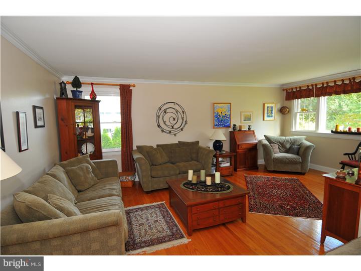 1104 Greenhill Road Flourtown, PA 19031 - Photo 3 of 23 Gallery Image 3