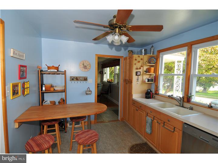 1104 Greenhill Road Flourtown, PA 19031 - Photo 6 of 23 Gallery Image 6