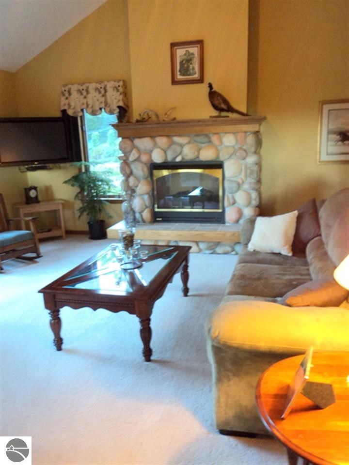 9341 East Hoxie Road Cedar, MI 49621 - Photo 12 of 46 1776348-13.JPG