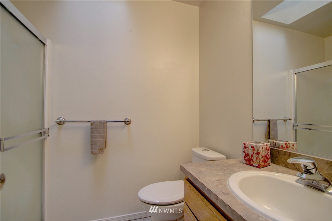 1003 Peterson Road Burlington, WA 98233 - Photo 14 of 23 Gallery Image 14