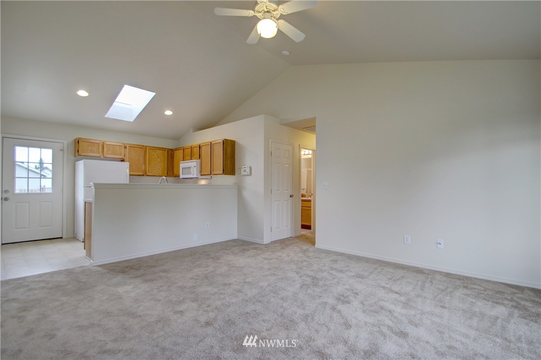 1003 Peterson Road Burlington, WA 98233 - Photo 8 of 23 Gallery Image 8