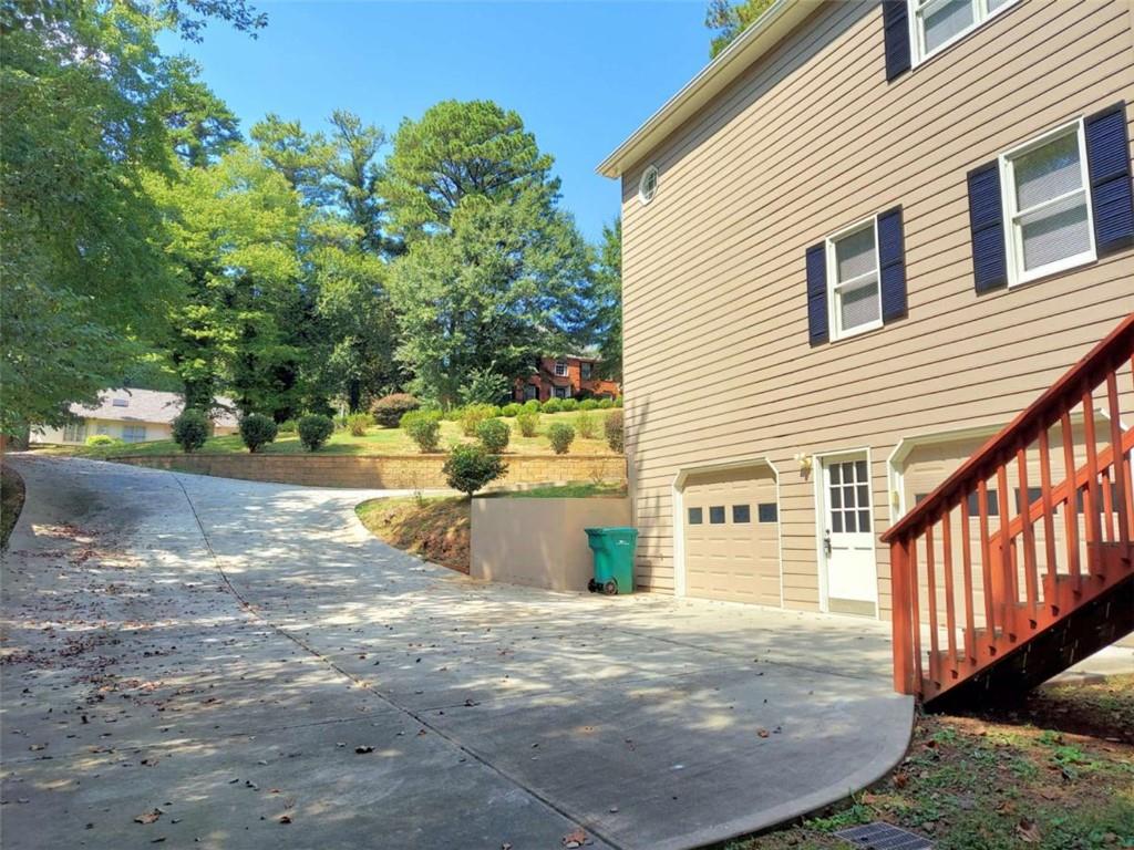 3188 Country Club Court Northwest Kennesaw, GA 30144 - Photo 3 of 43 Gallery Image 3