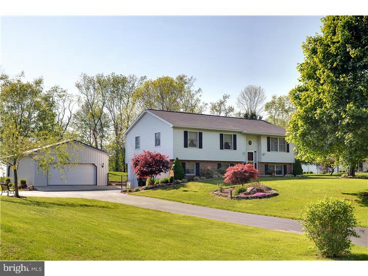 33 Hunters Run Road Honey Brook, PA 19344 - Photo 1 of 25 Exterior Front