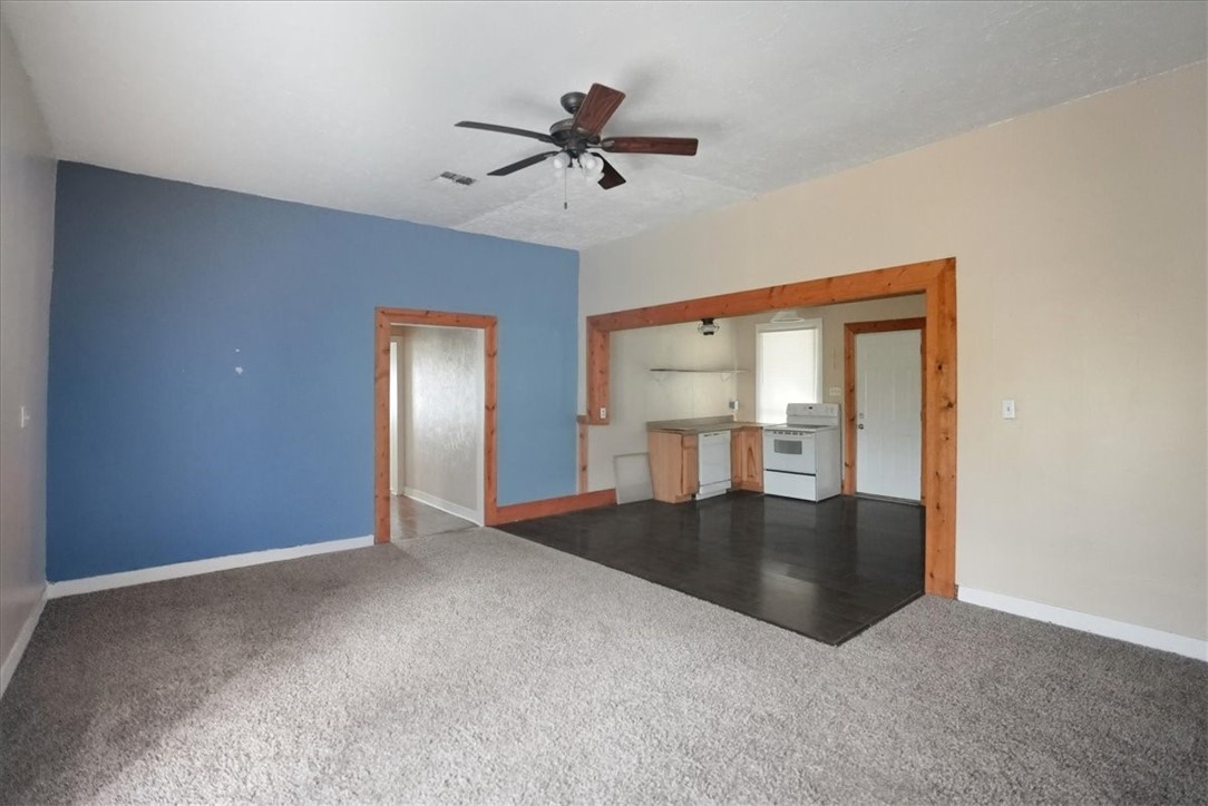 405 East Main Street Bishop, TX 78343 - Photo 2 of 14