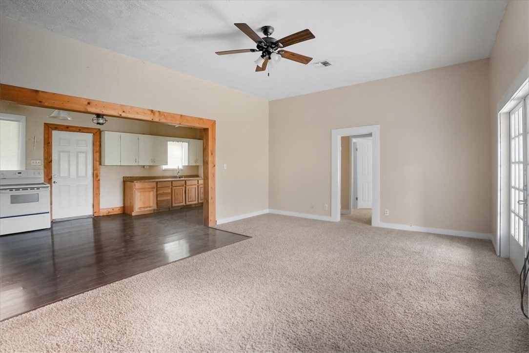 405 East Main Street Bishop, TX 78343 - Photo 3 of 14