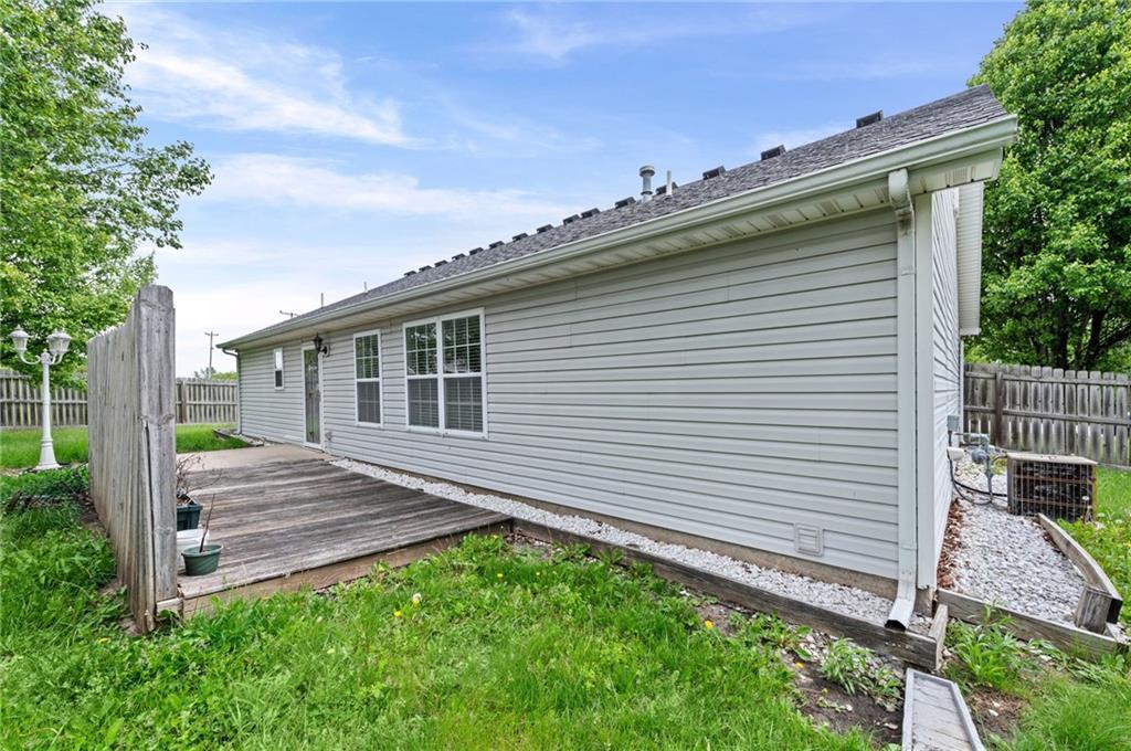 605 Bob F Griffin Road Cameron, MO 64429 - Photo 31 of 35