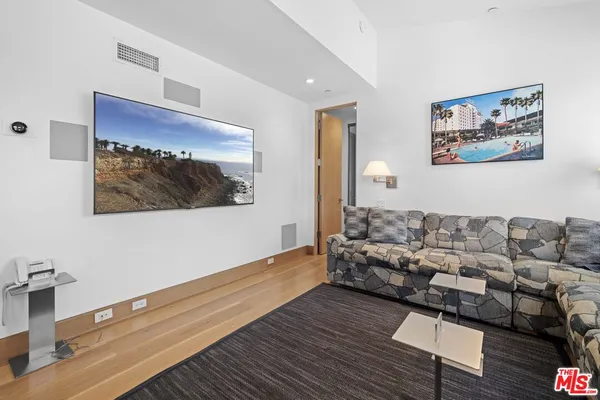 $65,000 | 24380 Malibu Road, Malibu, CA 90265