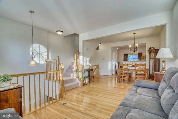 $2,600 | 3563 Sherbrooke Circle, Woodbridge, VA 22192