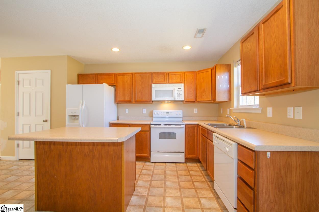 128 Mediterranean Avenue Anderson, SC 29621 - Photo 14 of 36 Gallery Image 14