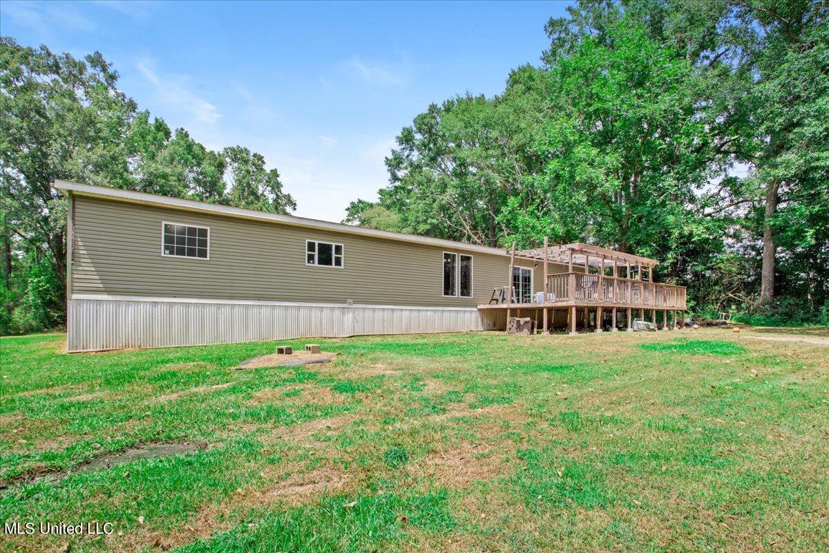 59 West Seneca Road Lumberton, MS 39455 - Photo 36 of 41 36-Exterior Back