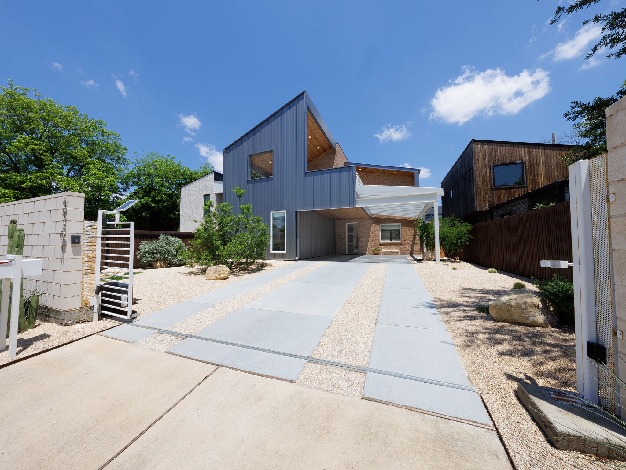 4430 Hank Avenue, Unit 1 Austin, TX 78745 - Photo 2 of 28