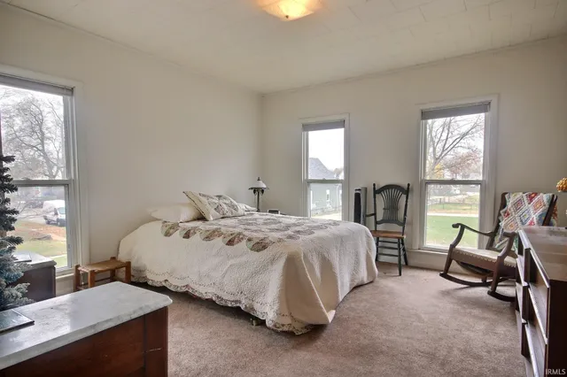 $133,100 | 615 Whitelock Street, Huntington, IN 46750