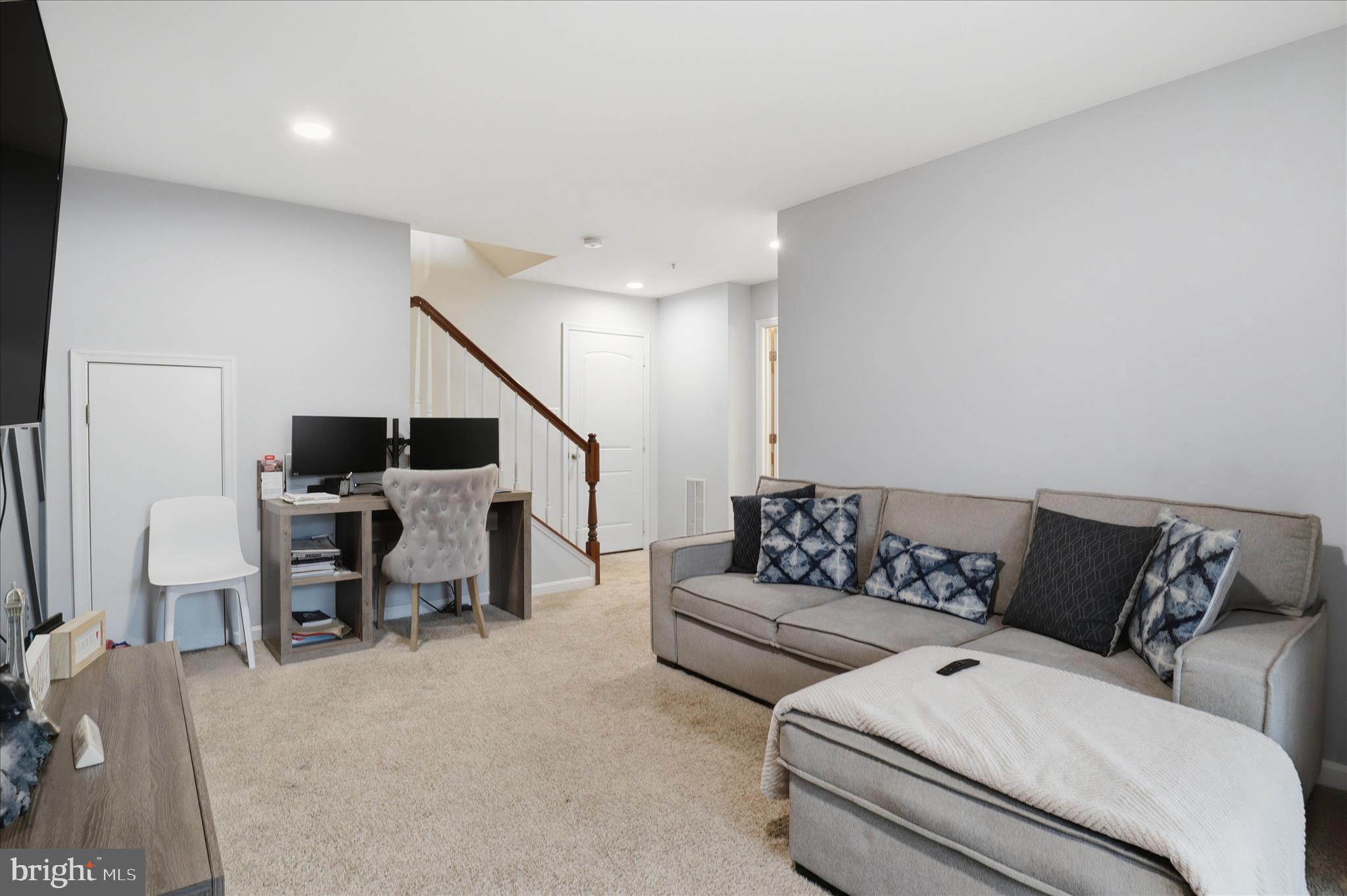 4719 Cambria Road Frederick, MD 21703 - Photo 27 of 44