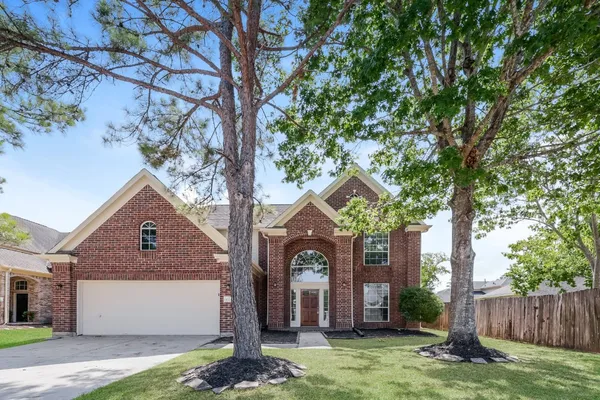 $2,450 | 13202 Bufflehead Court, Houston, TX 77044