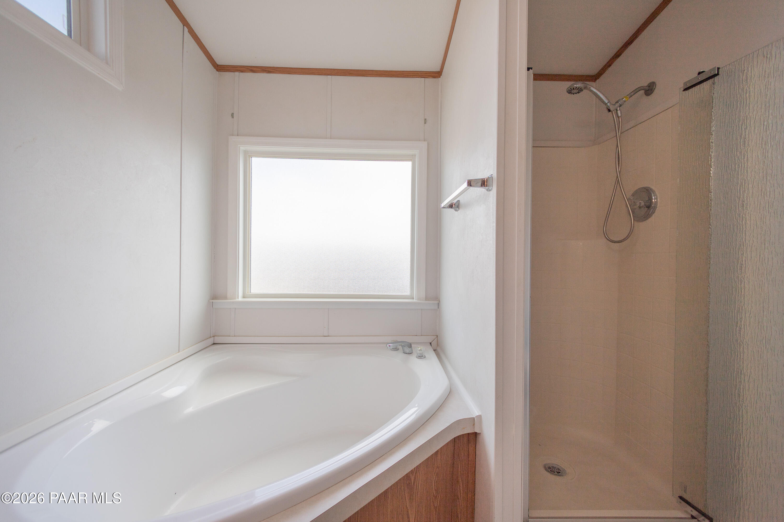 375 East Houston Road Paulden, AZ 86334 - Photo 17 of 35 Primary Bathroom