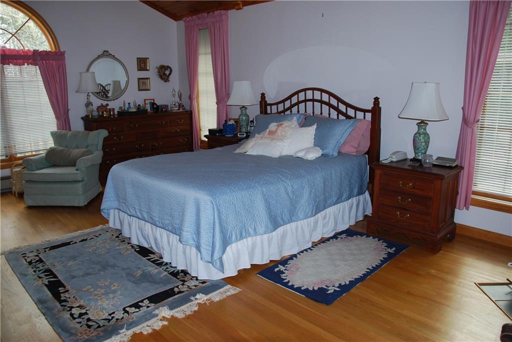 319 Rays Point Road Milbridge, ME 04658 - Photo 14 of 19 Master suite