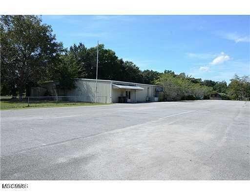5557 Daugherty Road Long Beach, MS 39560 - Photo 2 of 25 2