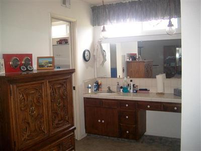 17113 Paula Road Madera, CA 93636 - Photo 12 of 20 Gallery Image 12