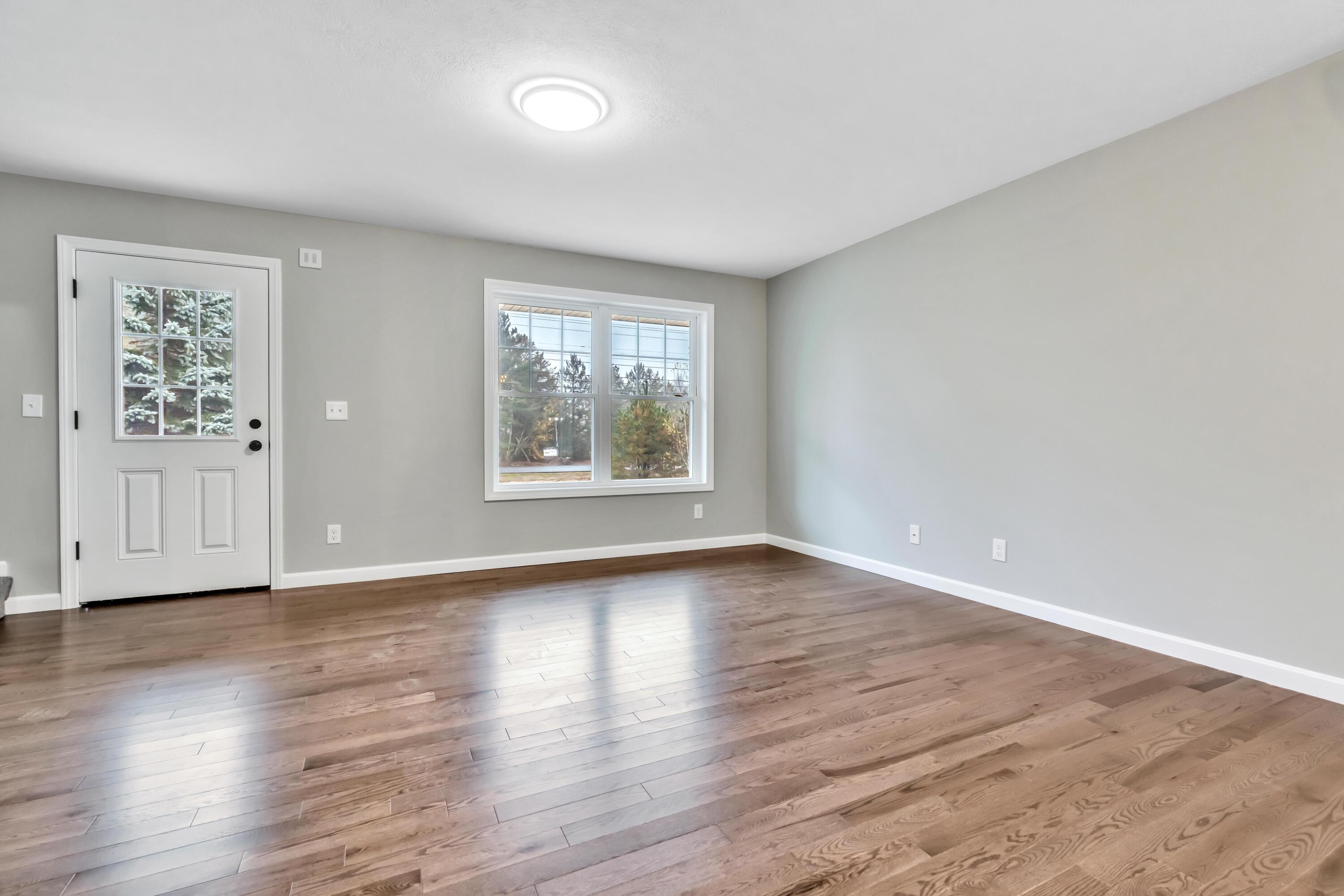 148 High Street North Berwick, ME 03906 - Photo 7 of 25 _dsc2805