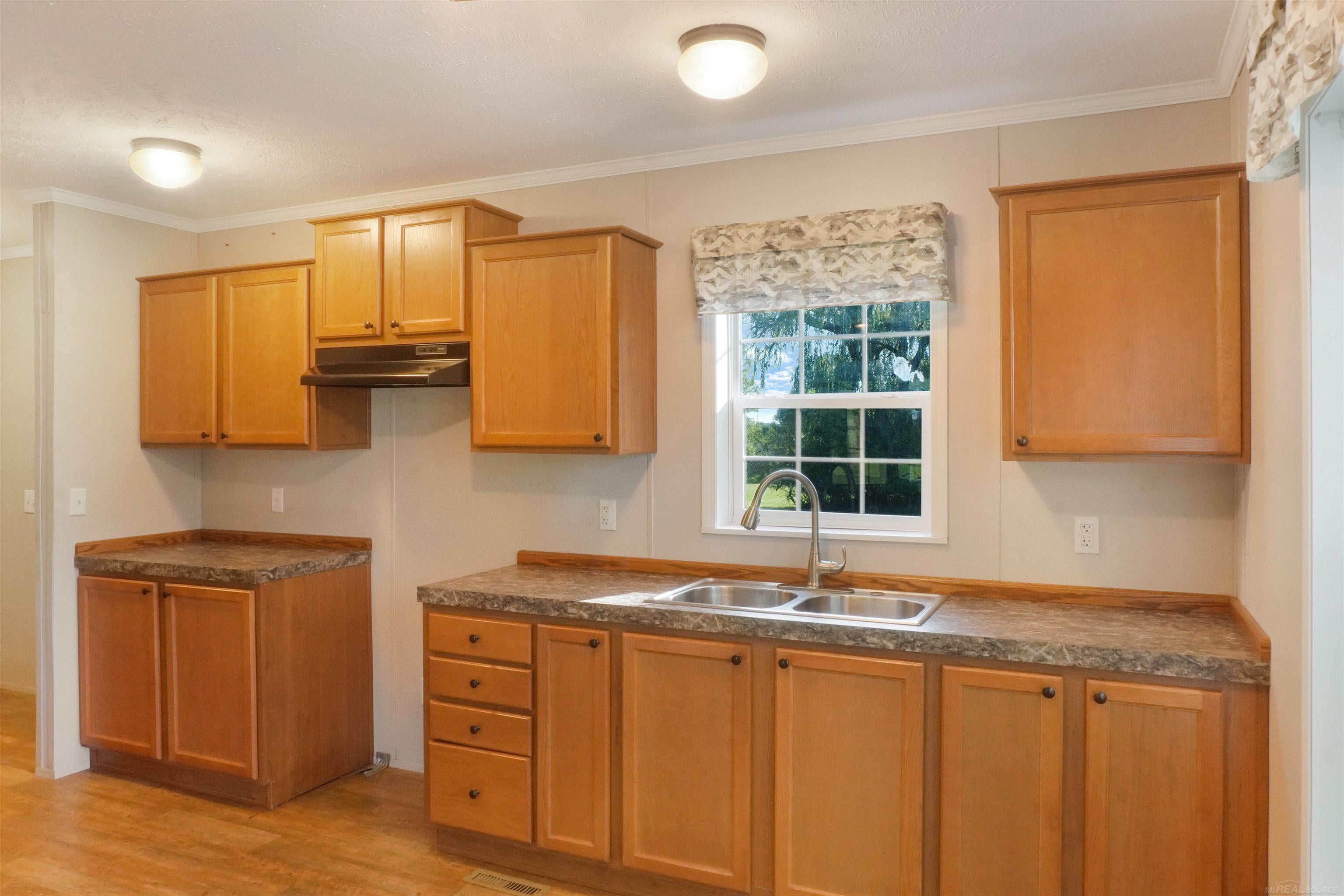 8910 Jorden Road Yale, MI 48097 - Photo 9 of 40 Gallery Image 9