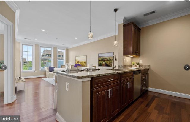 $761,200 | 1023 North Royal Street, Unit 308, Alexandria, VA 22314