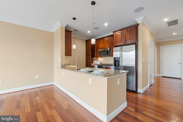 $761,200 | 1023 North Royal Street, Unit 308, Alexandria, VA 22314