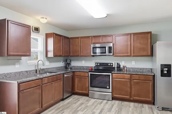 $246,500 | 131 Colonial Walk, Pickens, SC 29671