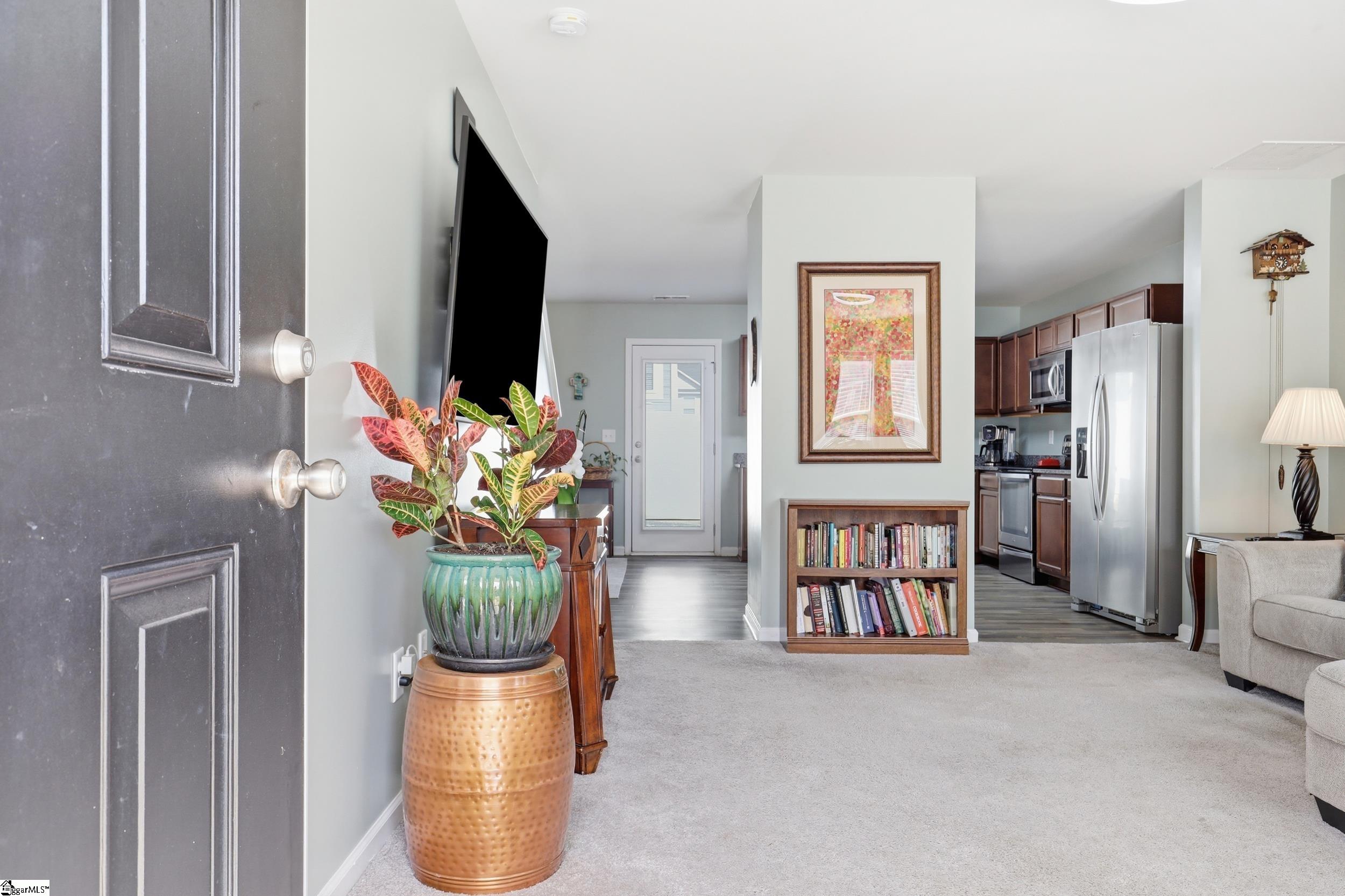 131 Colonial Walk Pickens, SC 29671 - Photo 6 of 30