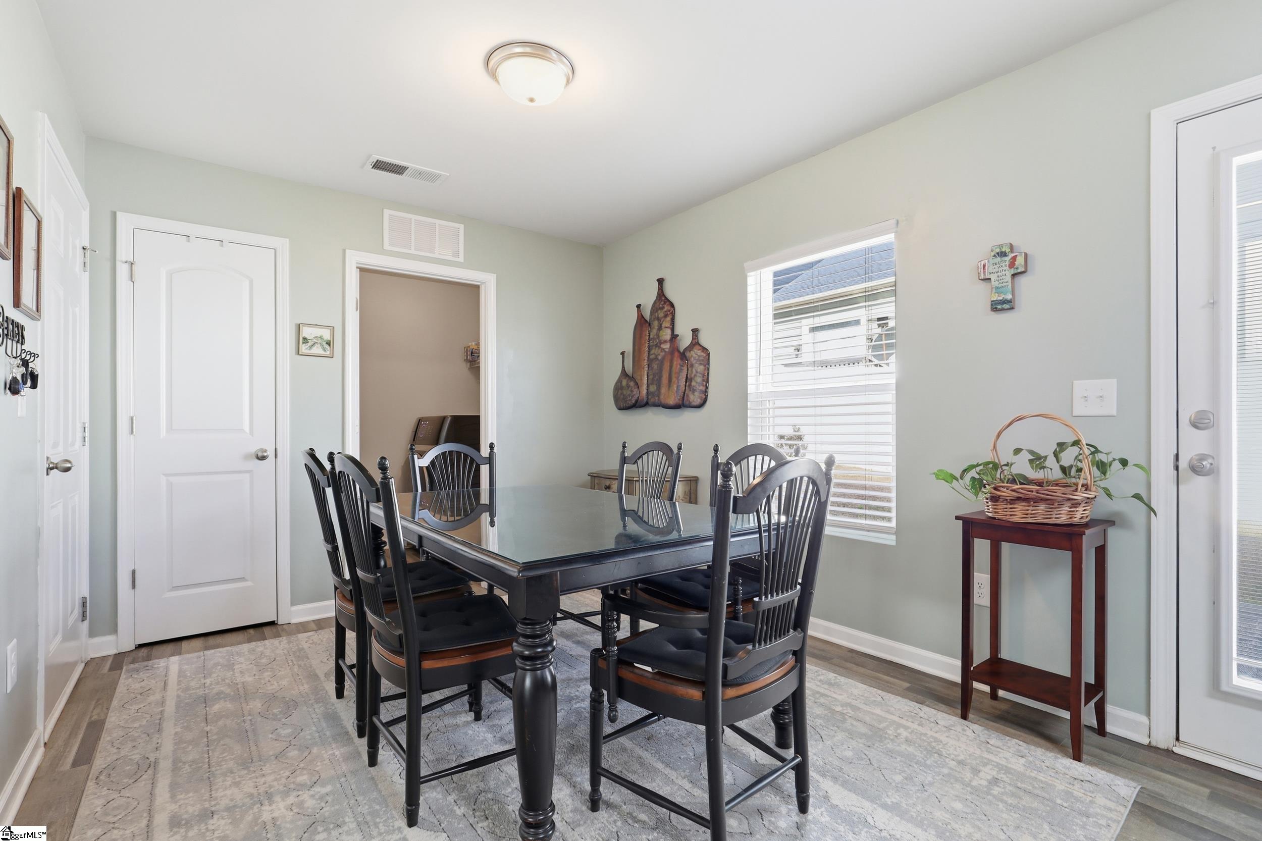 131 Colonial Walk Pickens, SC 29671 - Photo 9 of 30