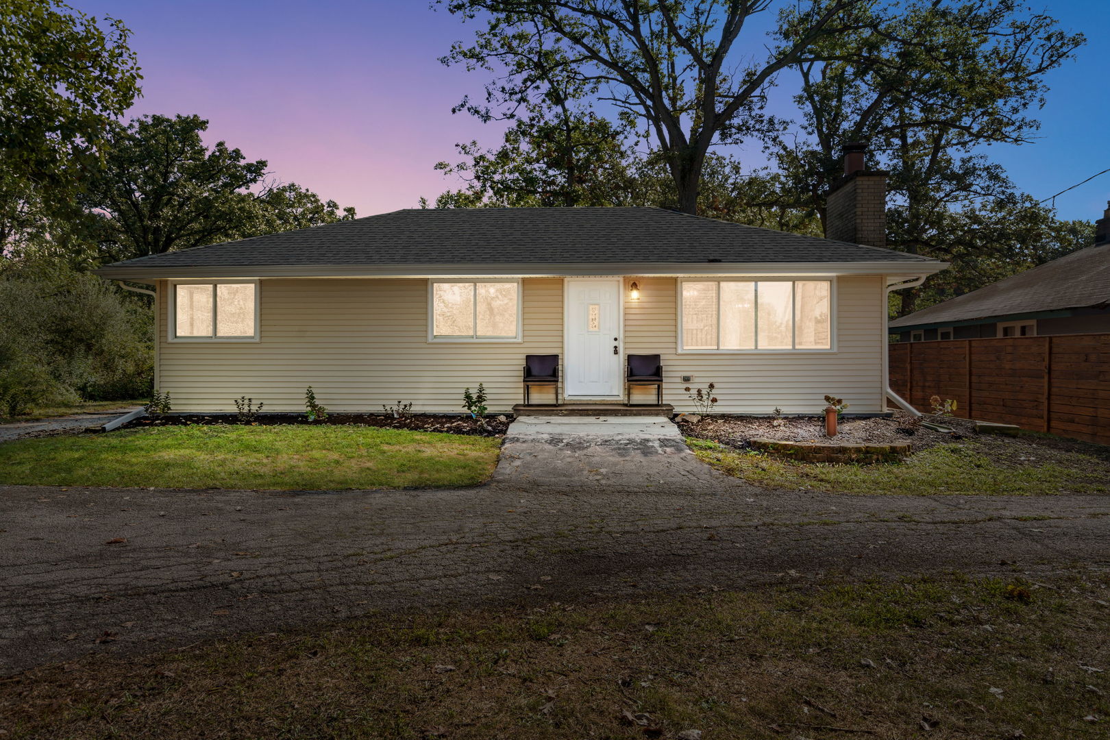 23921 Kings Road Crete, IL 60417 - Photo 1 of 16 Gallery Image 1