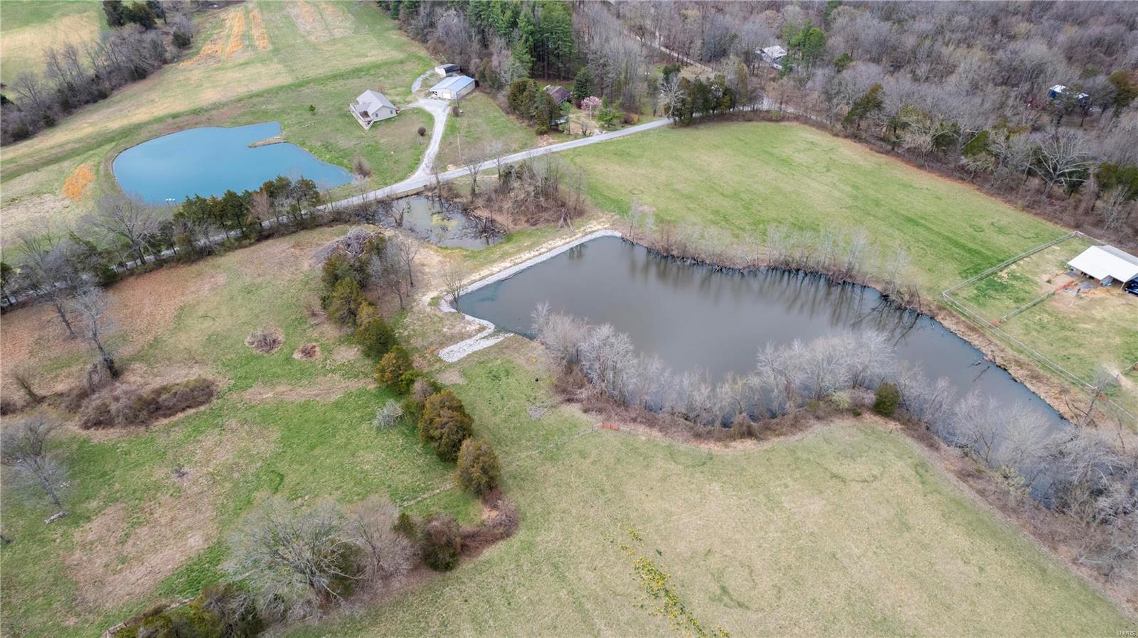 105 Midway Road Makanda, IL 62958 - Photo 2 of 21