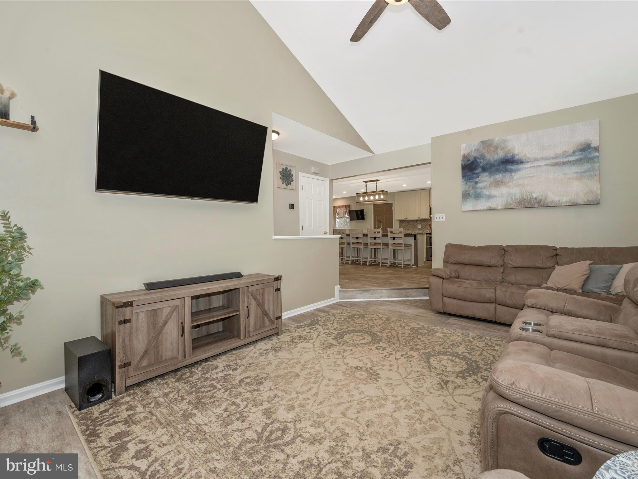 3905 Buffalo Road New Windsor, MD 21776 - Photo 7 of 53 Living Room
