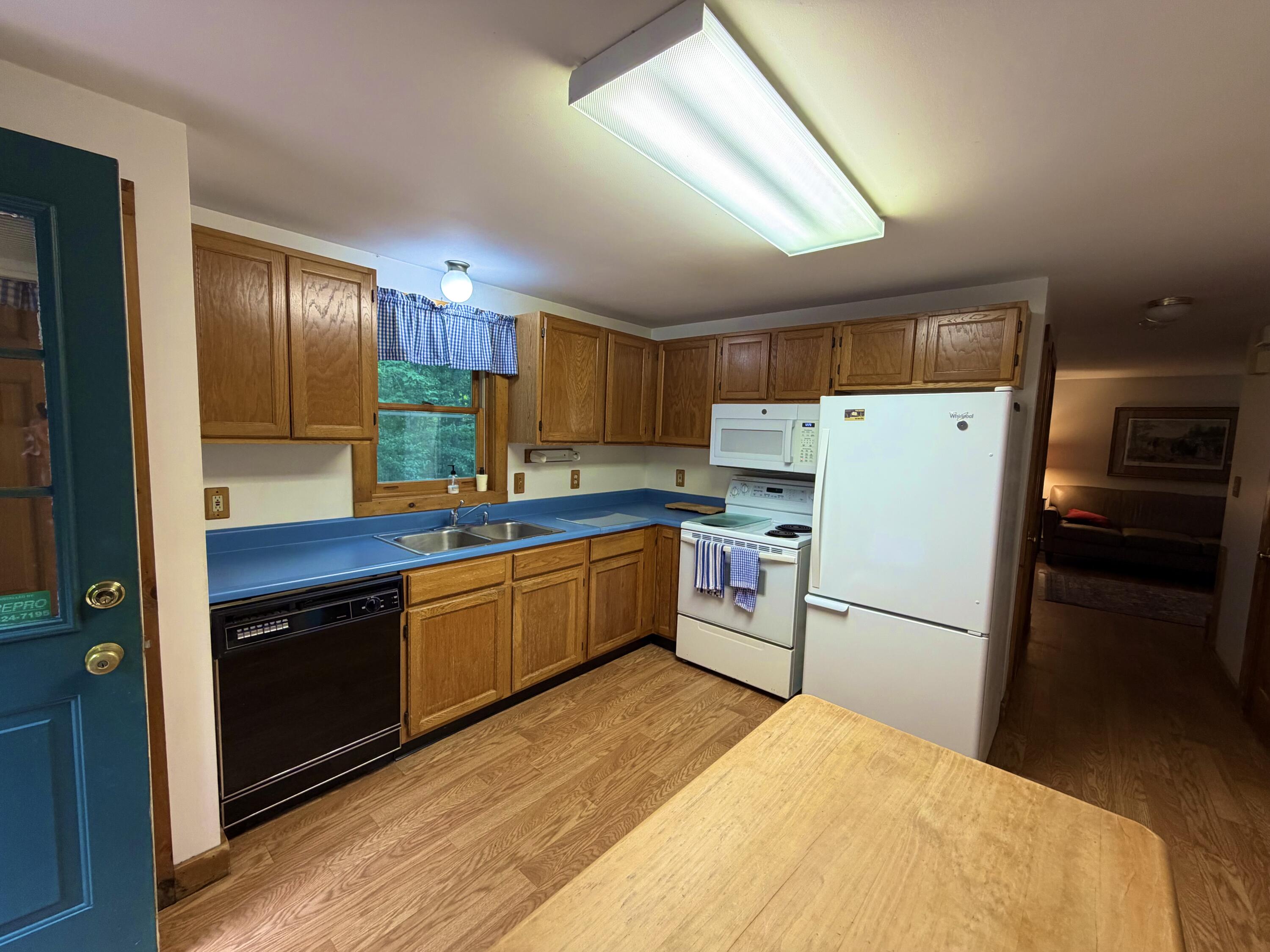 1070 Coles Hill Road Wells, ME 04090 - Photo 3 of 28