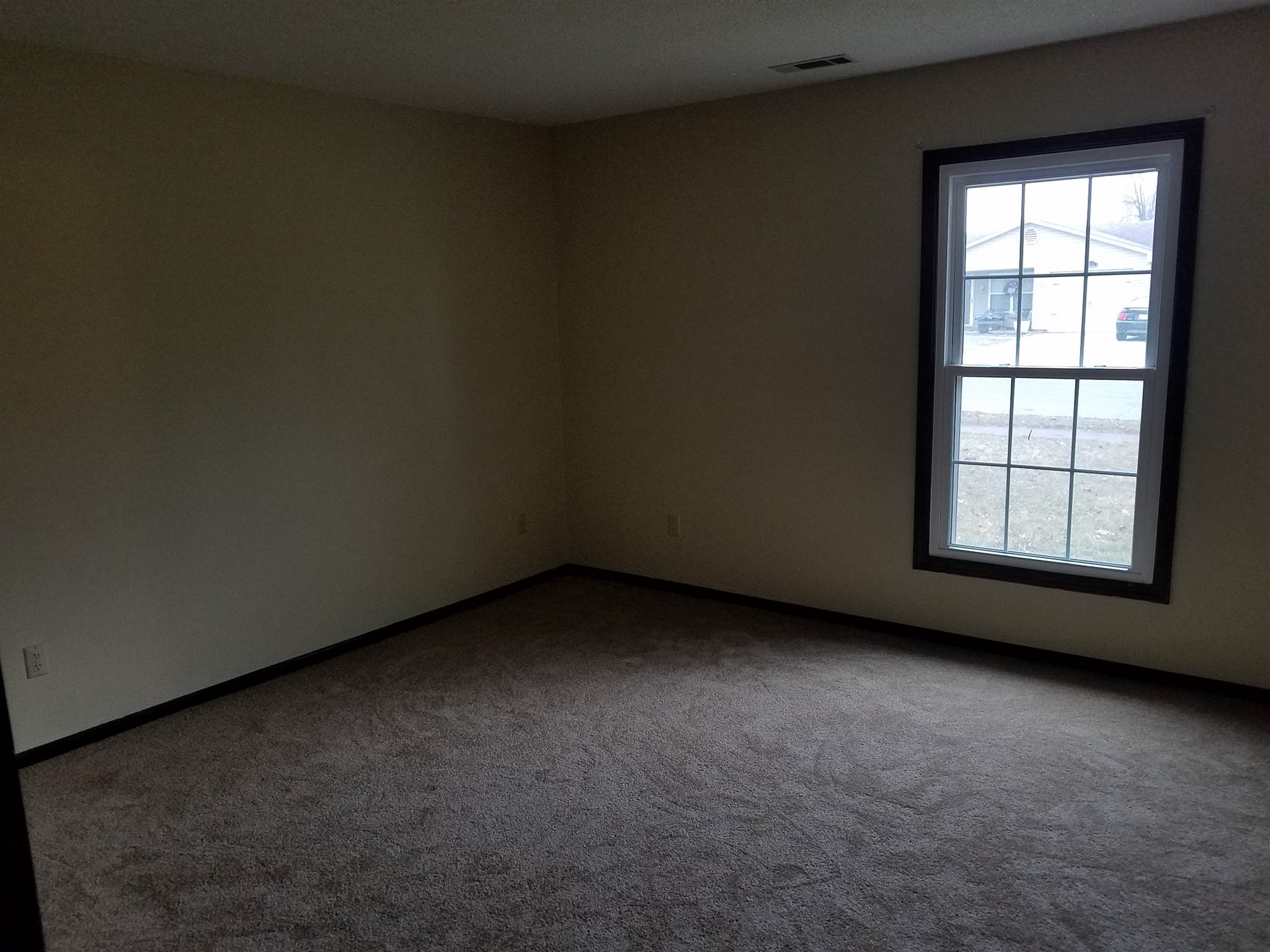 1223 Applewood Road Fort Wayne, IN 46825 - Photo 17 of 23 Gallery Image 17