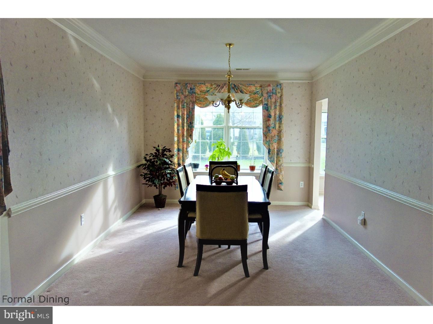 18 Brownstone Road East Windsor, NJ 08520 - Photo 3 of 18