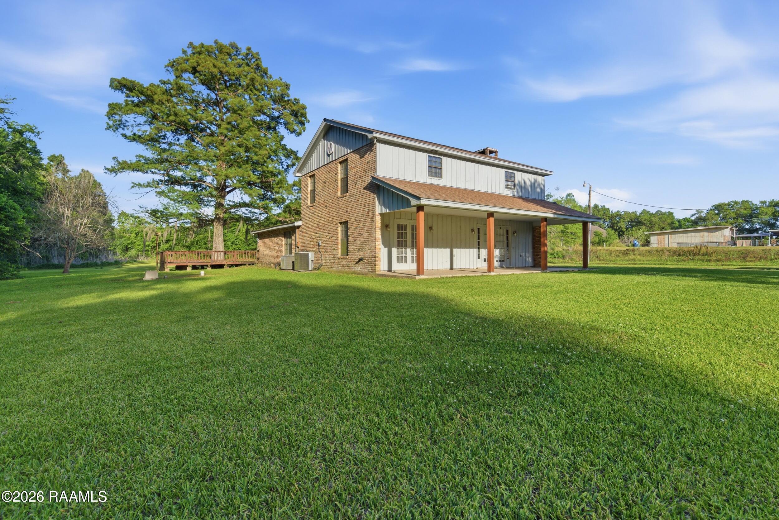 156 Magnifique Road Breaux Bridge, LA 70517 - Photo 6 of 32 4_dsc08700