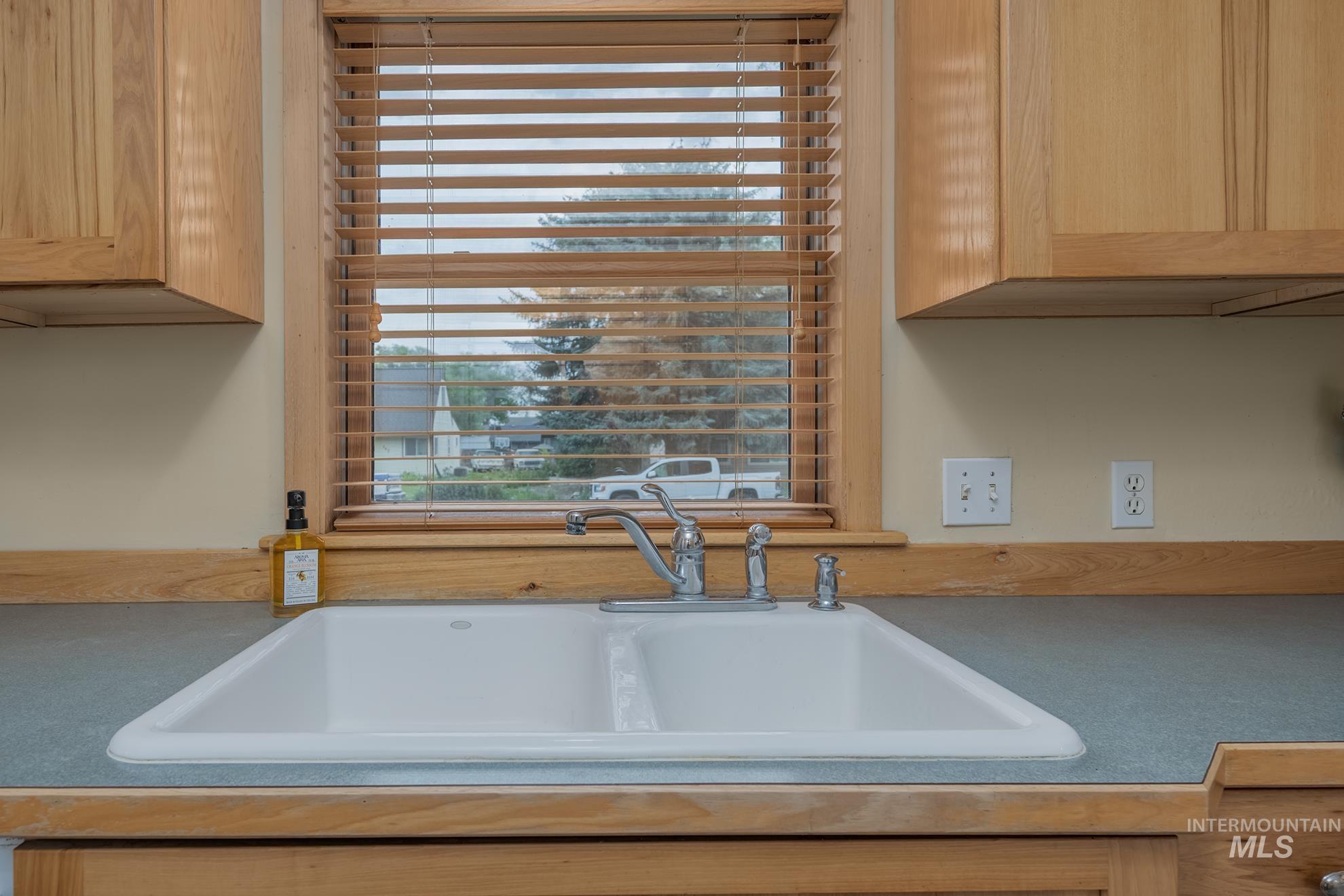 526 Clark Street South Vale, OR 97918 - Photo 13 of 44