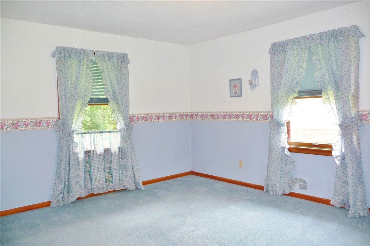 1611 Halsted Road Rockford, IL 61103 - Photo 11 of 25 Gallery Image 11