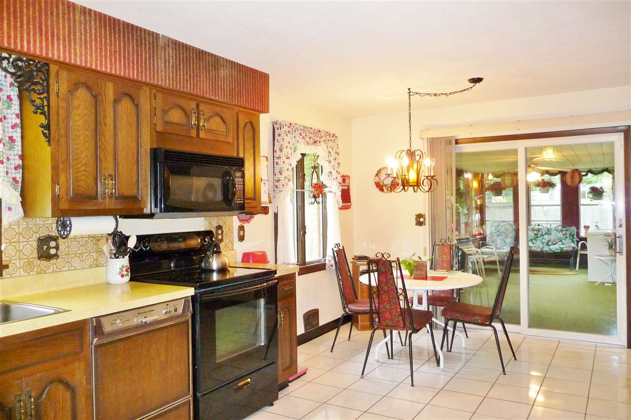 1611 Halsted Road Rockford, IL 61103 - Photo 8 of 25 Gallery Image 8
