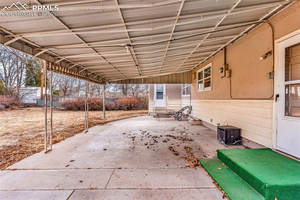 1512 Saratoga Road Pueblo, CO 81001 - Photo 18 of 36