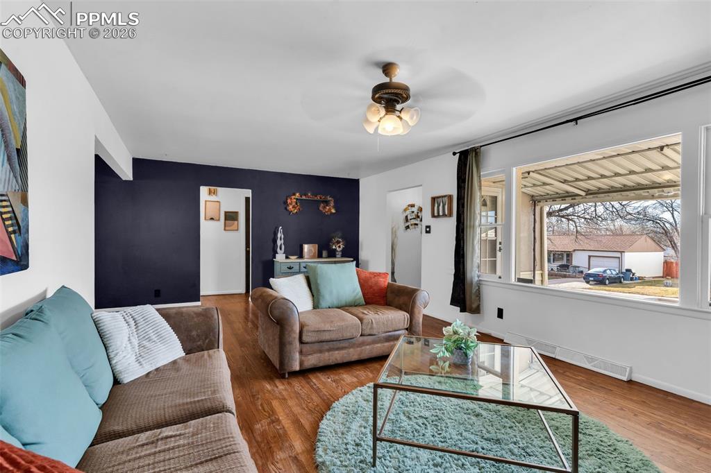 1512 Saratoga Road Pueblo, CO 81001 - Photo 4 of 36