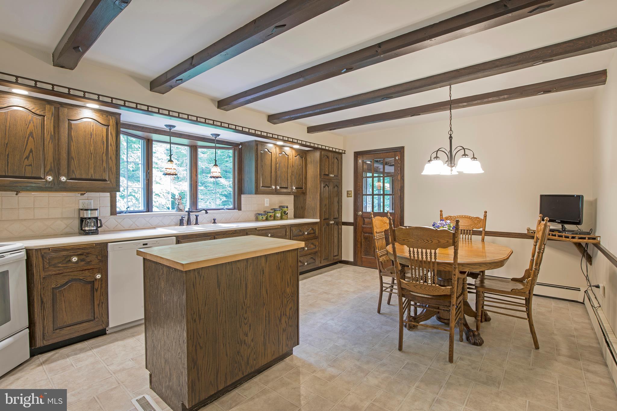 3039 Yorkshire Road Doylestown, PA 18902 - Photo 14 of 41