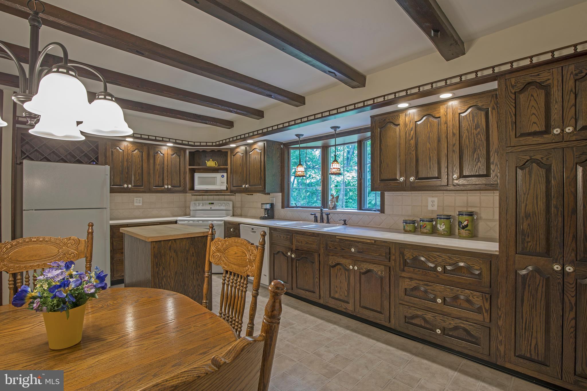 3039 Yorkshire Road Doylestown, PA 18902 - Photo 17 of 41