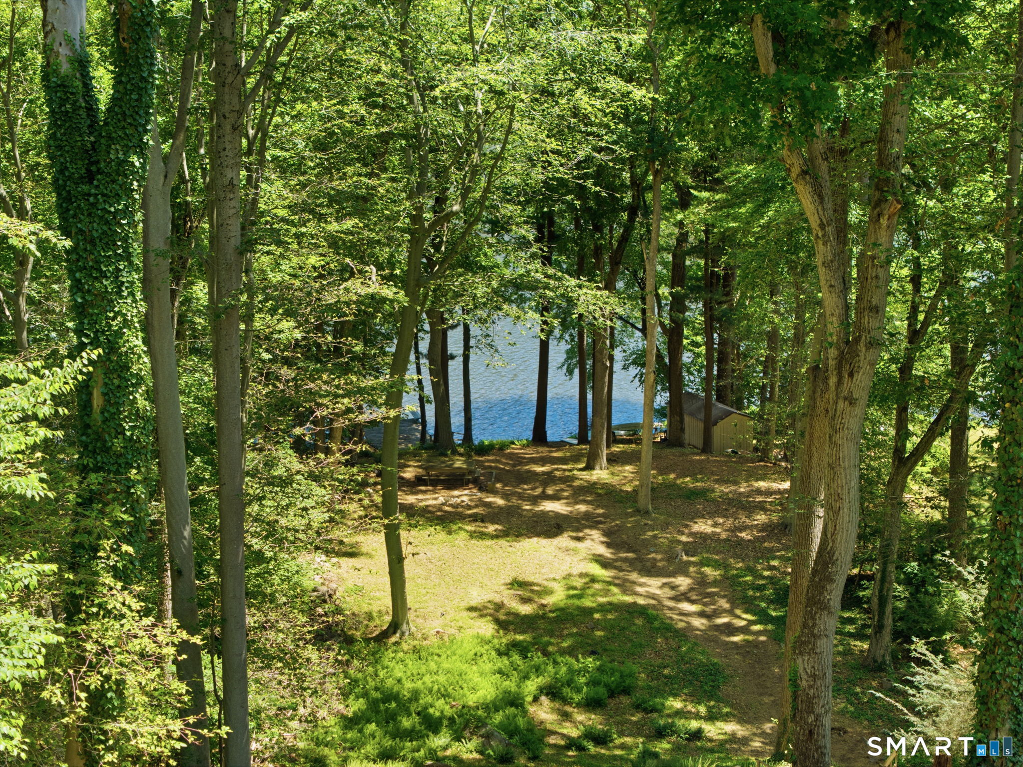 100 Old Dike Road Trumbull, CT 06611 - Photo 33 of 40