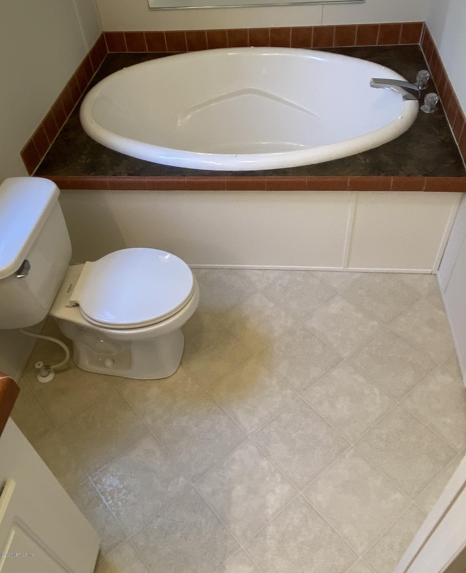 219 Long Road Interlachen, FL 32148 - Photo 12 of 21 Master Bath