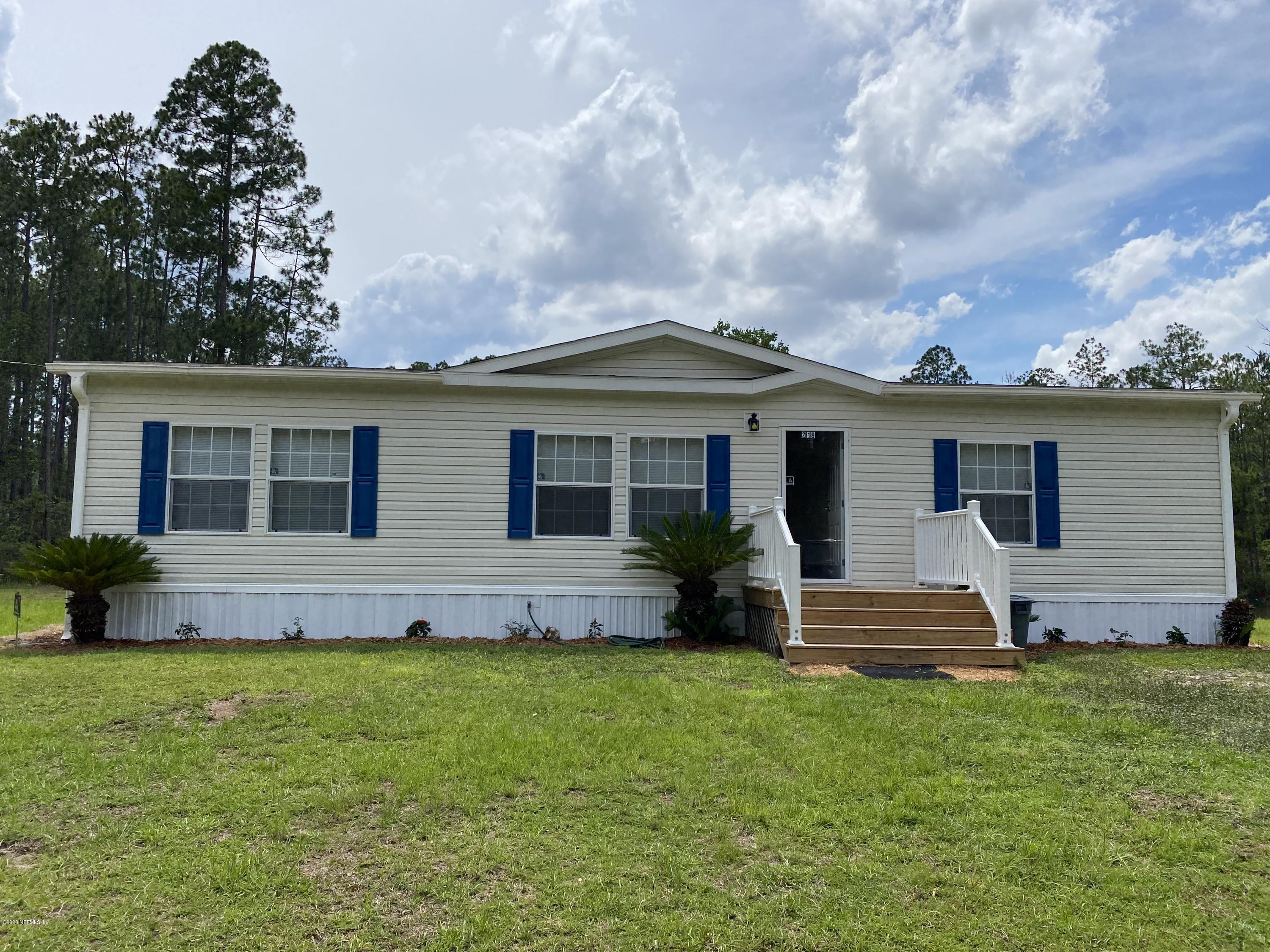 219 Long Road Interlachen, FL 32148 - Photo 3 of 21 Front View