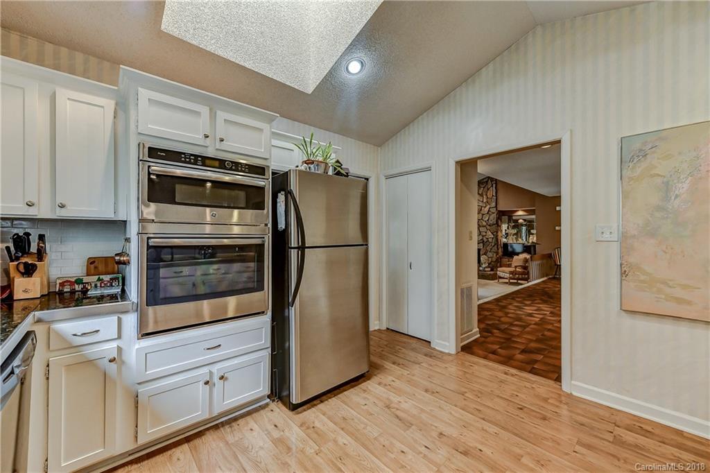8101 Rising Meadow Road, Unit 228 Charlotte, NC 28277 - Photo 13 of 35